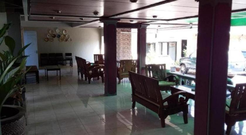 Komajaya Komaratih Hotel Tawangmangu Bagian luar foto